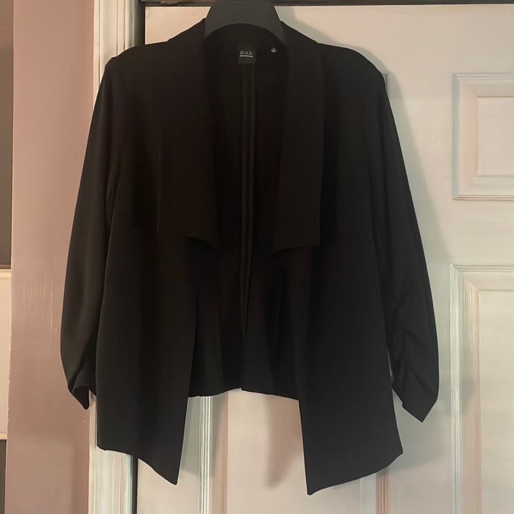 BLACK Saks Fifth Avenue open blazer. Large. NWOT